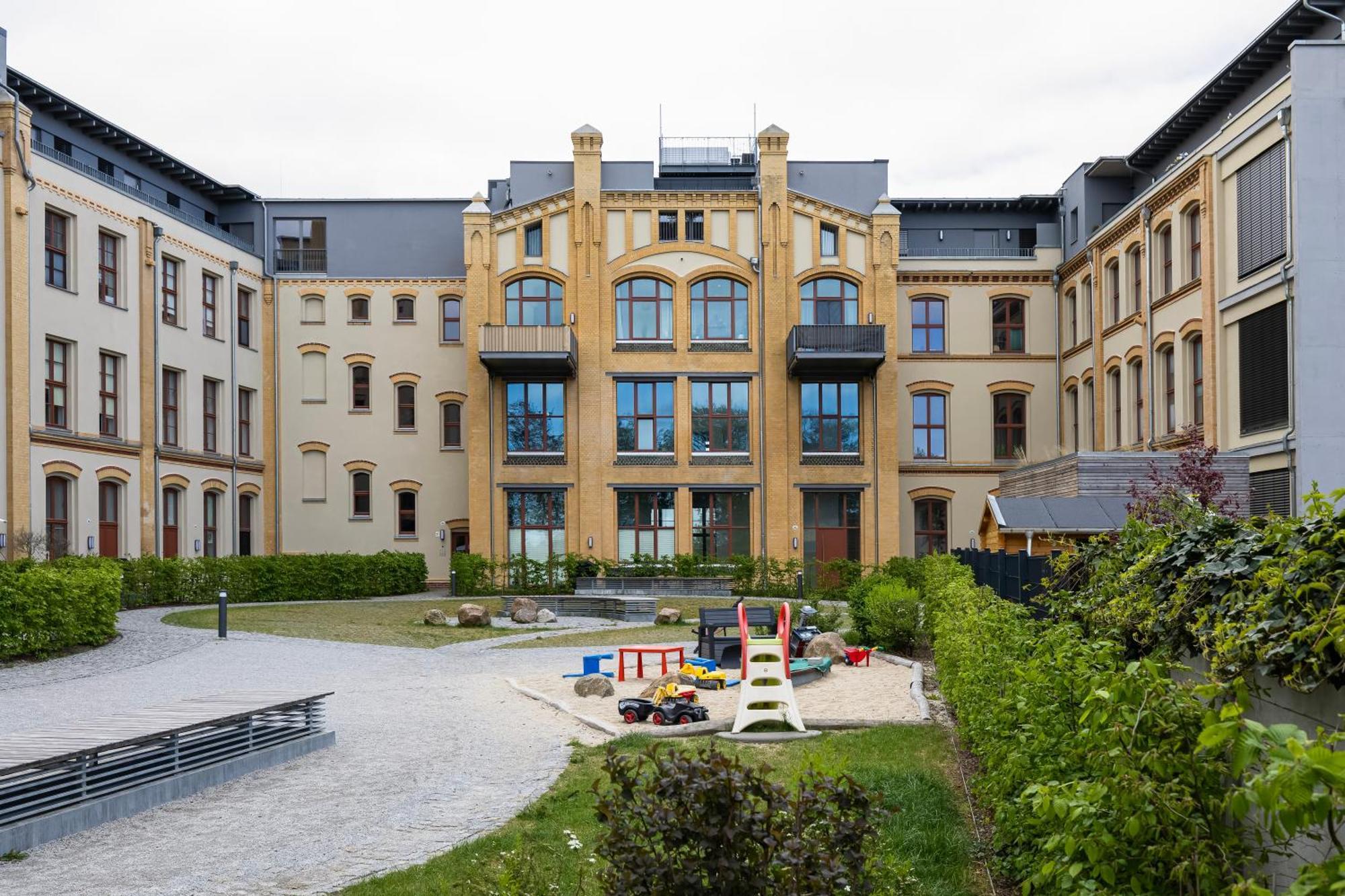 Mayhome - Das Strandloft Schoenes Studioapartment Mit Balkon, Kueche Und Tiefgarage - Sauna Und Fitness Direkt Nebenan Chemnitz Exterior foto